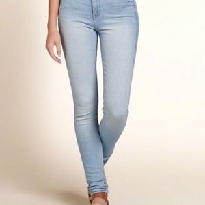 Hollister Jeans (light colored skinny)